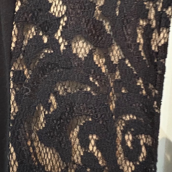 Cache Gown - Picture 7 of 10